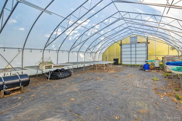 13278 9 Mile Road, South Lyon, MI 48178