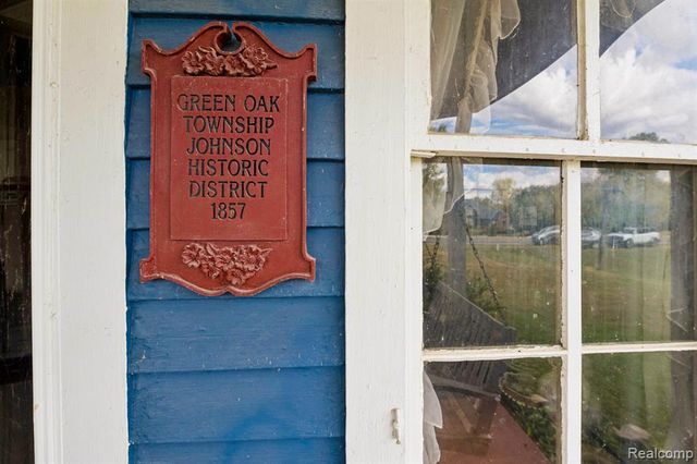 13278 9 Mile Road, South Lyon, MI 48178