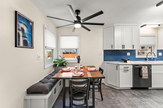 221 9th Street S, South Saint Paul, MN 55075