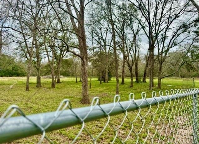 327 County Road 735, Angleton, TX 77515