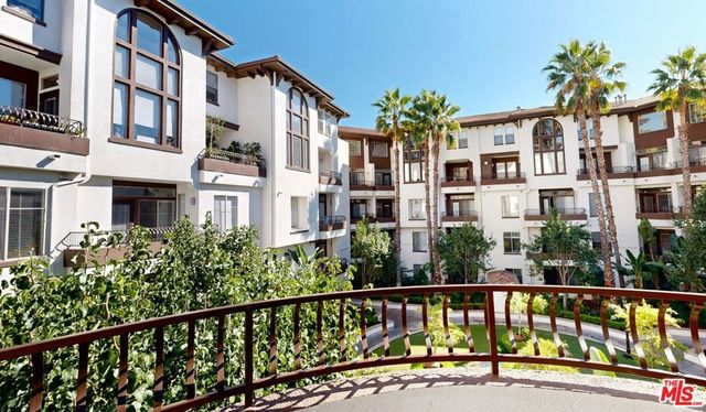6260 W 3rd Street 3-107, Los Angeles, CA 90036