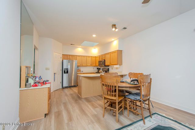 3728 Hurstbourne Ridge Blvd, Louisville, KY 40299