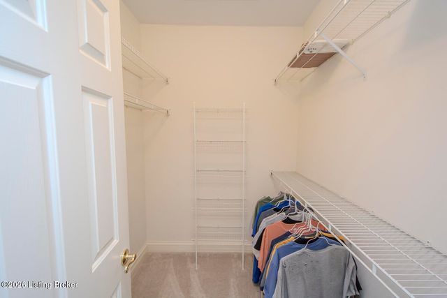 3728 Hurstbourne Ridge Blvd, Louisville, KY 40299