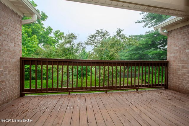 3728 Hurstbourne Ridge Blvd, Louisville, KY 40299