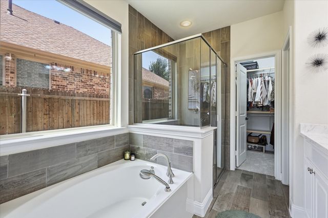 15444 Bluffdale Drive, Fort Worth, TX 76262