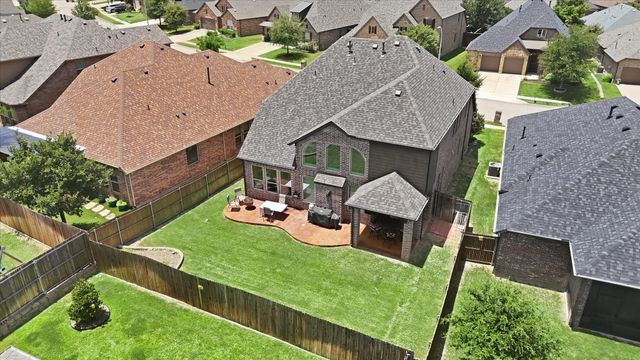15444 Bluffdale Drive, Fort Worth, TX 76262