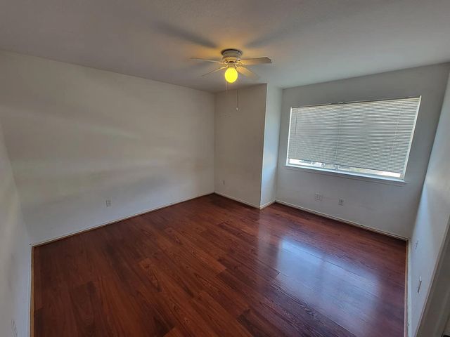 812 Sagewood TRL, San Marcos, TX 78666