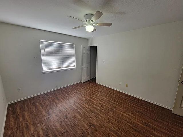 812 Sagewood TRL, San Marcos, TX 78666
