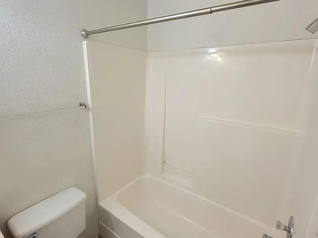 812 Sagewood TRL, San Marcos, TX 78666
