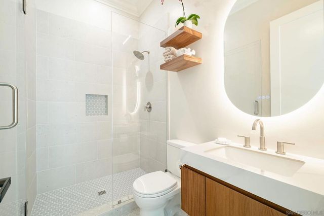 23 Bach St, Cardiff By The Sea, CA 92007