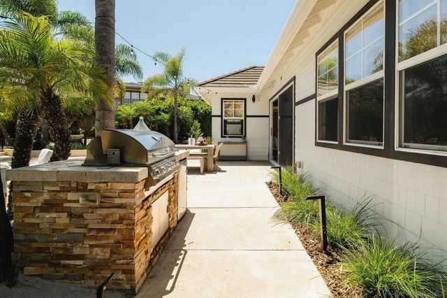 23 Bach St, Cardiff By The Sea, CA 92007