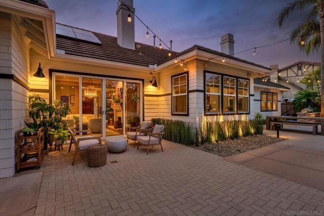 23 Bach St, Cardiff By The Sea, CA 92007