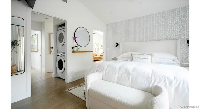23 Bach St, Cardiff By The Sea, CA 92007