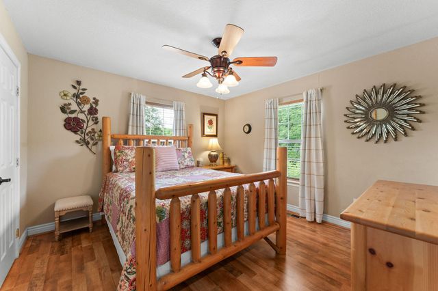 721 Shore Road, Powersite, MO 65731