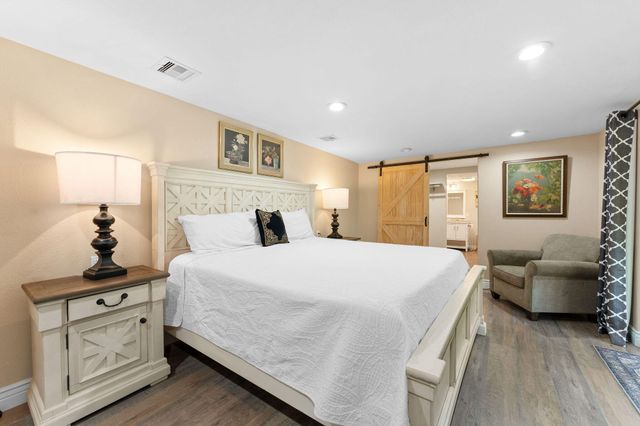 721 Shore Road, Powersite, MO 65731