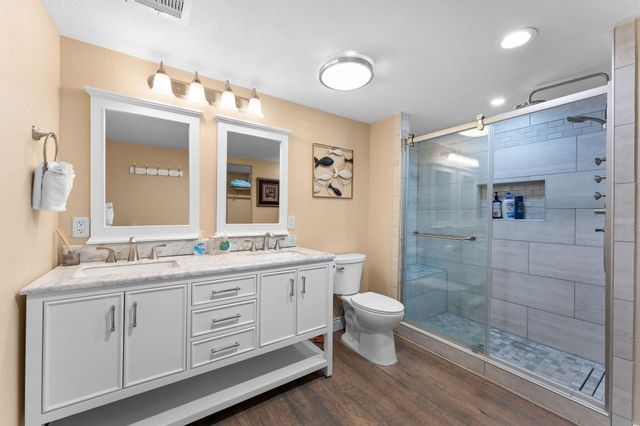 721 Shore Road, Powersite, MO 65731