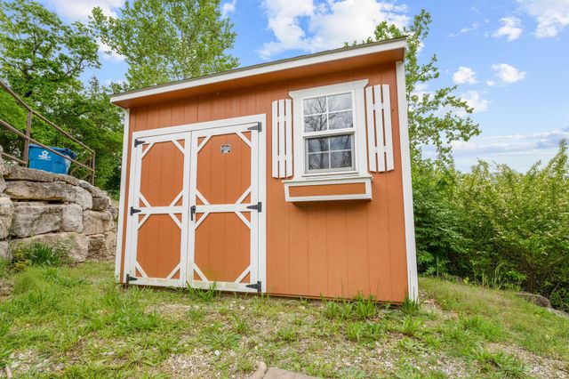 721 Shore Road, Powersite, MO 65731