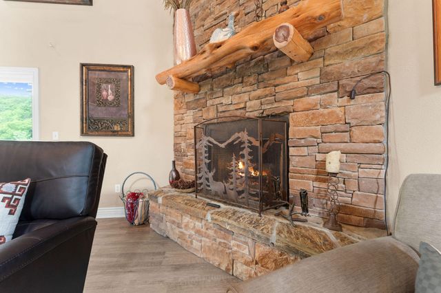 721 Shore Road, Powersite, MO 65731