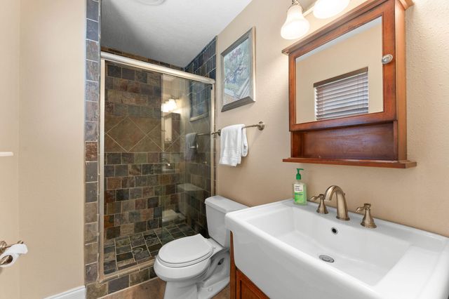 721 Shore Road, Powersite, MO 65731