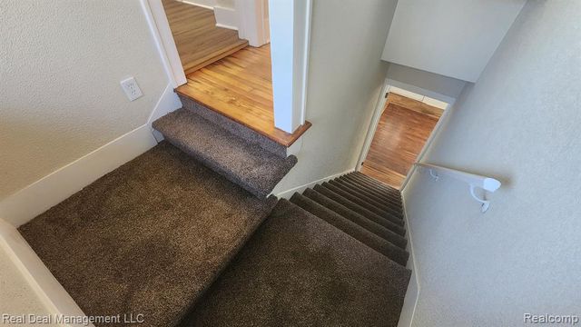 43 Dwight Avenue, Pontiac, MI 48341