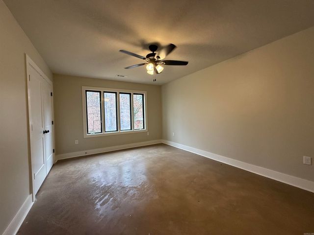 2016 Lindauer Rd, Forrest City, AR 72335