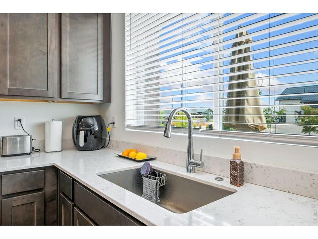 5560 Second Ave, Timnath, CO 80547
