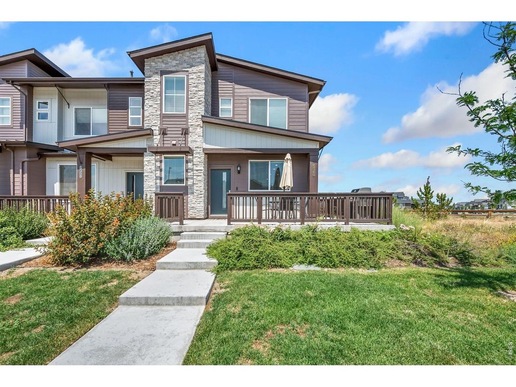 5560 Second Ave, Timnath, CO 80547