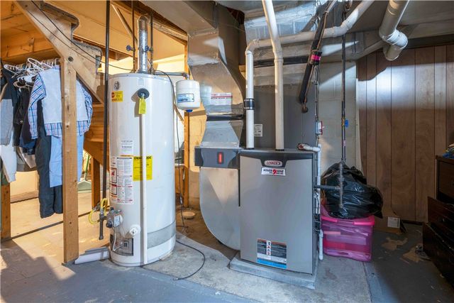 355 Brandt Dr, North Sewickley Twp, PA 15010