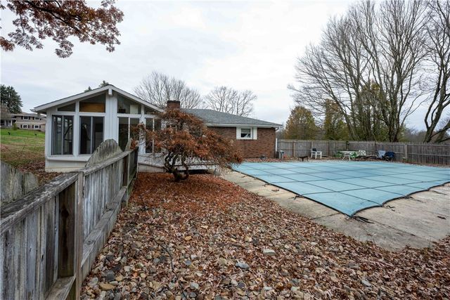 355 Brandt Dr, North Sewickley Twp, PA 15010