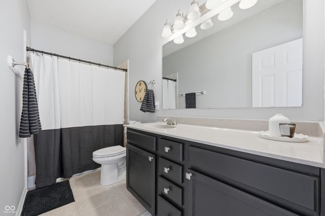 6945 Harbour Woods Overlook, Noblesville, IN 46062