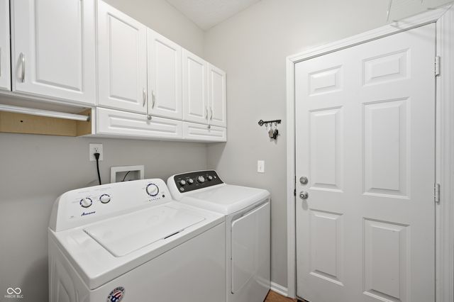 6945 Harbour Woods Overlook, Noblesville, IN 46062