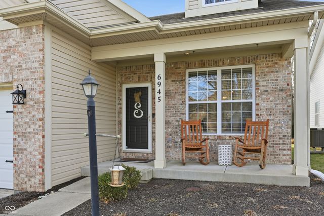 6945 Harbour Woods Overlook, Noblesville, IN 46062