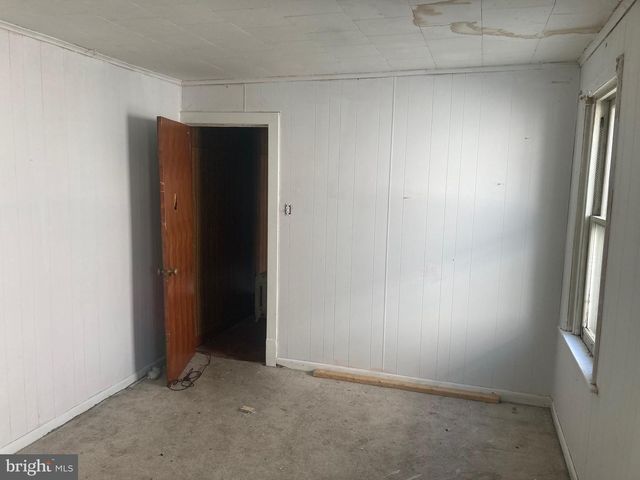 623 W ARCH ST, Pottsville, PA 17901