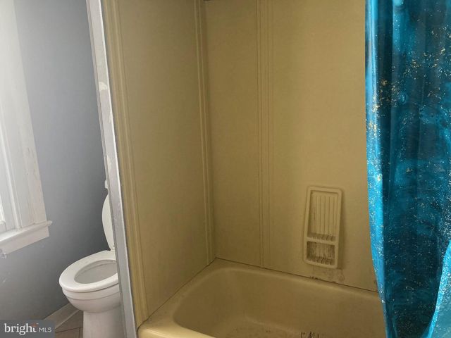 623 W ARCH ST, Pottsville, PA 17901