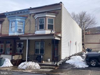 623 W ARCH STREET, Pottsville, PA 17901