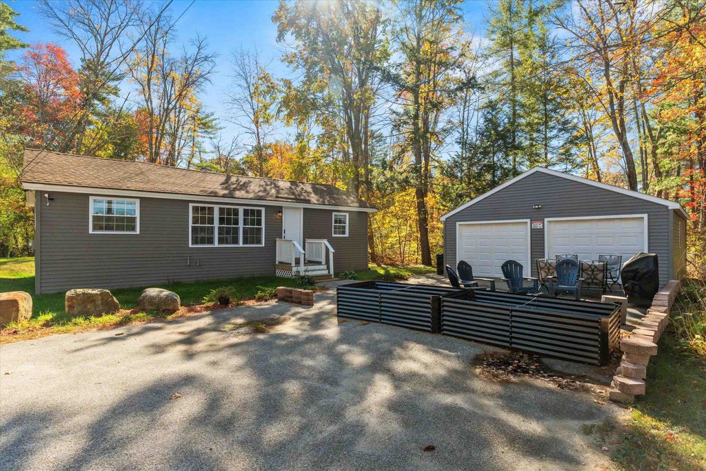 16 Gorham Drive, Dunbarton, NH 03046