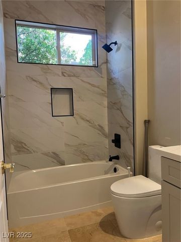 104 Emerald Dunes Circle, Henderson, NV 89052