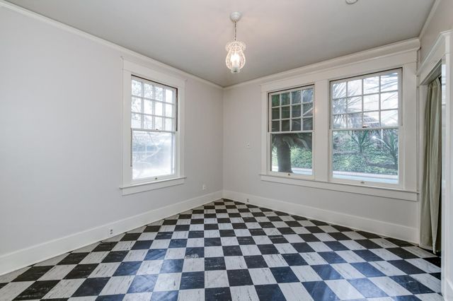 605 E Home Avenue, Fresno, CA 93728