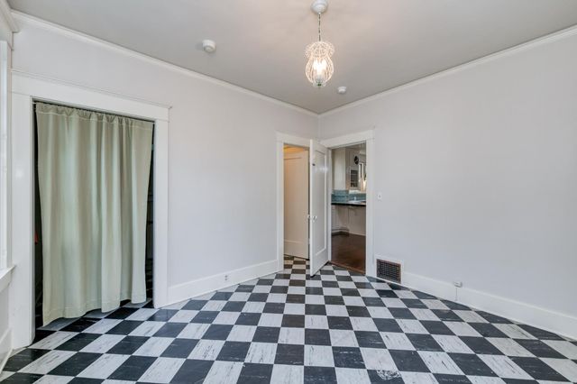605 E Home Avenue, Fresno, CA 93728
