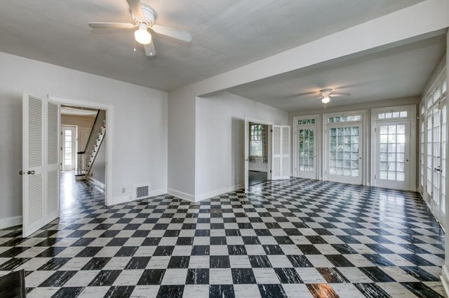 605 E Home Avenue, Fresno, CA 93728