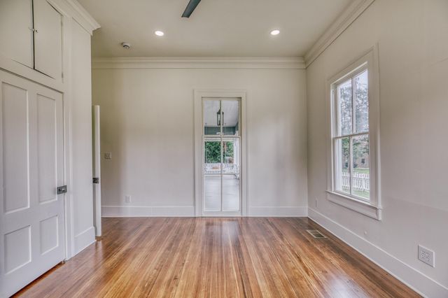 404 College Avenue, Brenham, TX 77833