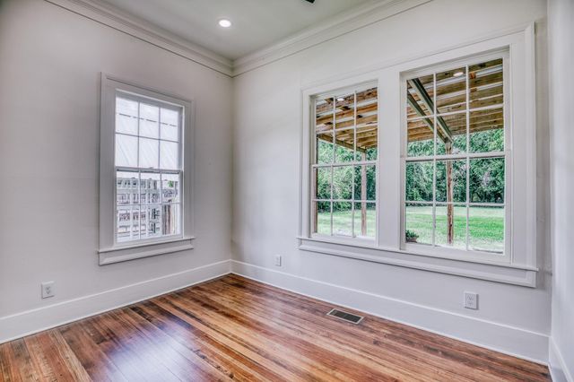 404 College Avenue, Brenham, TX 77833