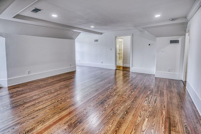 404 College Avenue, Brenham, TX 77833