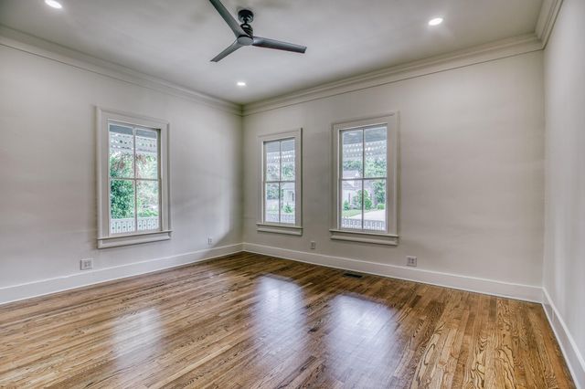 404 College Avenue, Brenham, TX 77833