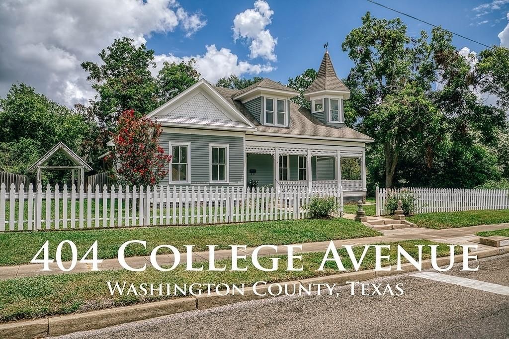 404 College Avenue, Brenham, TX 77833
