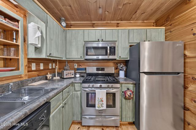 434 Upland Road, Willard, NC 28478