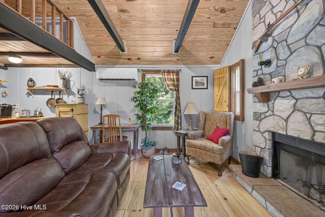 434 Upland Road, Willard, NC 28478