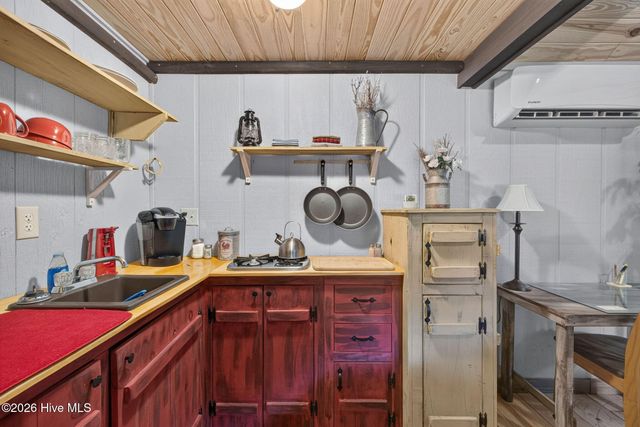 434 Upland Road, Willard, NC 28478