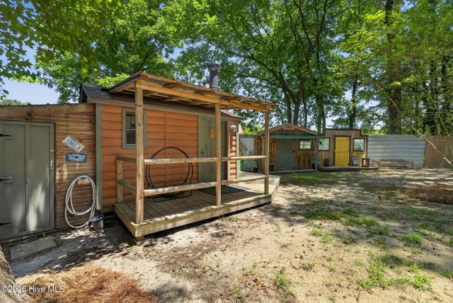 434 Upland Road, Willard, NC 28478