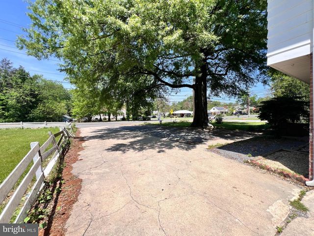 9227 RIGGS RD, Adelphi, MD 20783